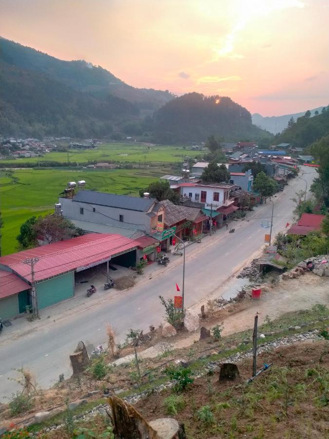 Hoa Son Tra Hotel Mu Cang Chai Exterior photo